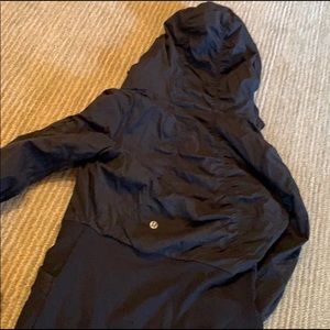 Lululemon Hoodie Reversible Black/Grey Size 4
